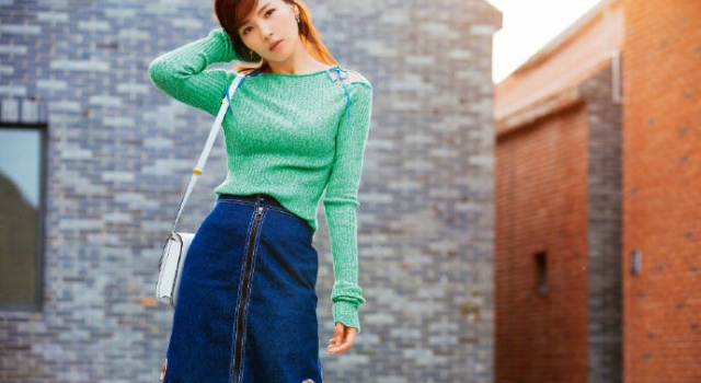 时尚女王刘涛街拍LOOK 不一样的时髦运动服率性潇洒又添几分女人味