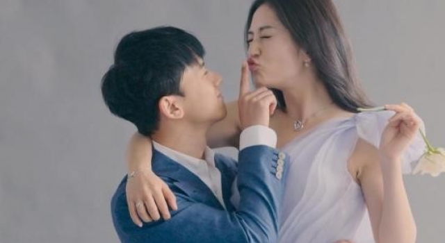 张杰开演唱会，几乎大半个娱乐圈子都来了，声势浩大