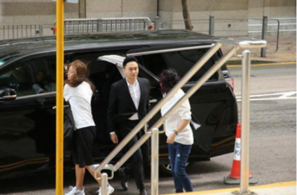 张智霖前经纪人判刑 私吞钱财堪比女版宋喆
