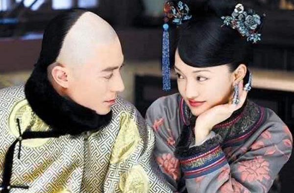 谢娜疑力挺周迅 周迅声音成《如懿传》最大的槽点？