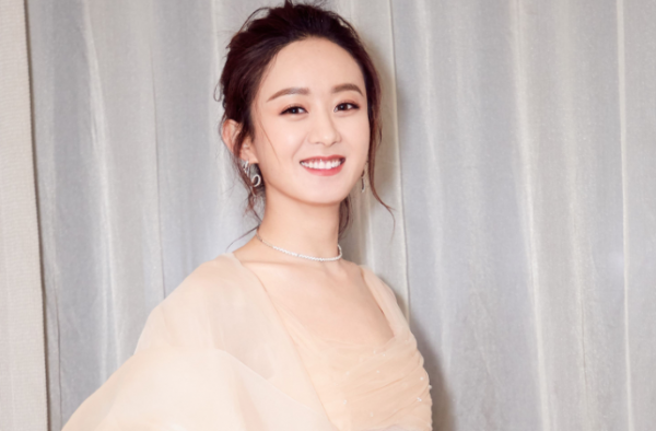 赵丽颖和经纪人解约 颖宝迈向人生新阶段
