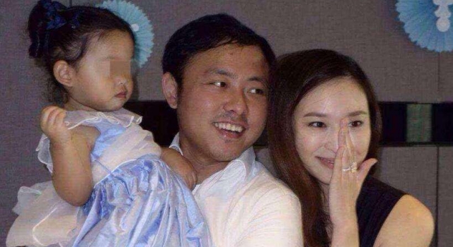 吴佩慈回应 生日未出现，男友纪晓波和林允什么情况？