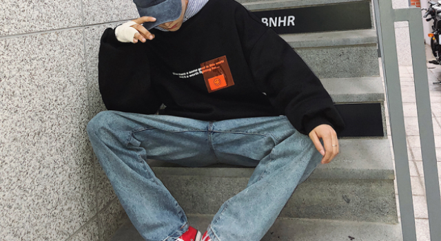 永远不会过时的潮流穿搭 套头卫衣你真的会穿吗？