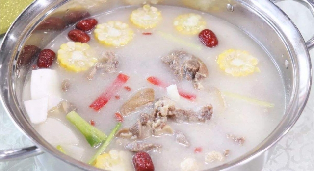 宁夏羊肉特色美食推荐 来感受一场独特的羊肉盛宴