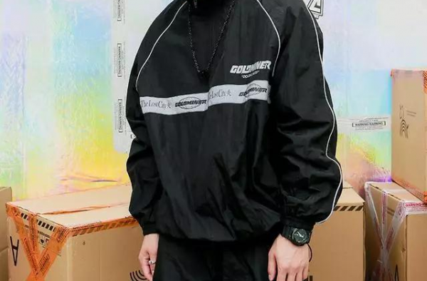 小鲜肉的休闲运动风穿搭？想要时尚又休闲就这样穿！