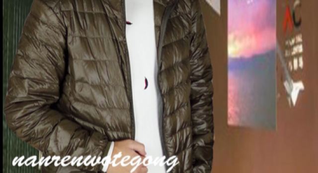 冬季男生保暖羽绒服 轻便时尚的保暖羽绒服值得拥有