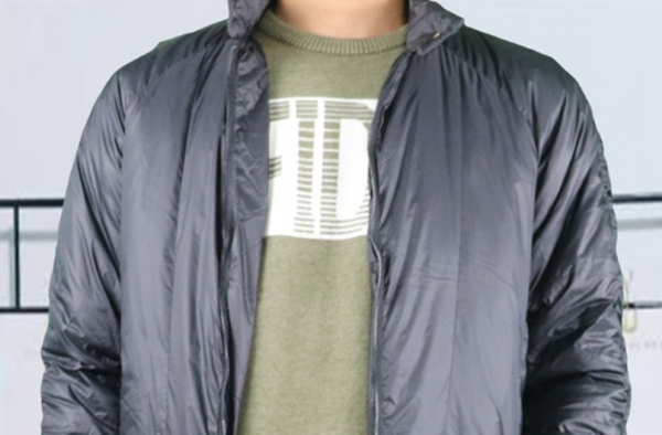 以细节征服观众的夹克羽绒服 带给你对于羽绒服的改变