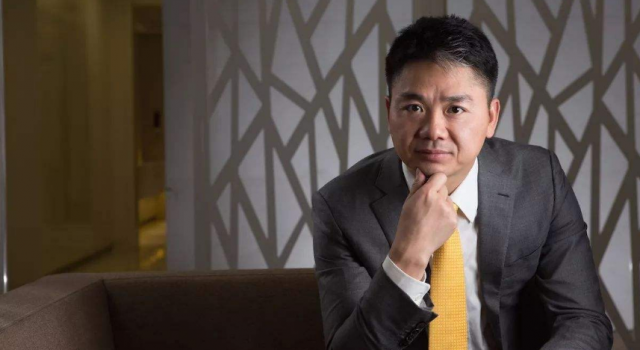 刘强东第二大股东怎么回事？向马云学习退居二线？