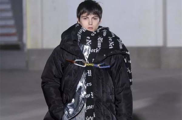 男生羽绒服选什么颜色？选对颜色离潮男就不远了