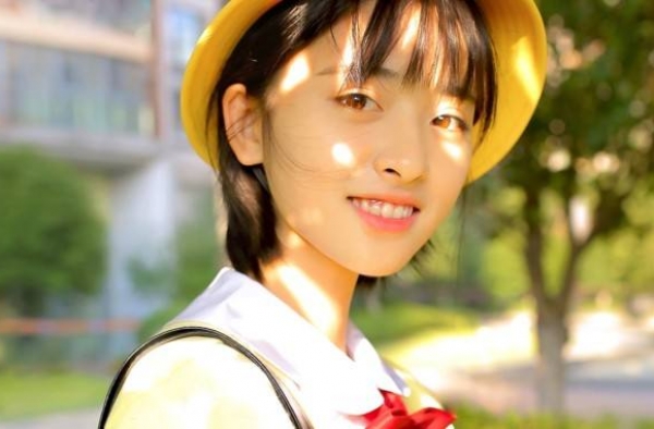 沈月“胖若两人” 沈月胖了穿衣更胖管理一下身材吧！