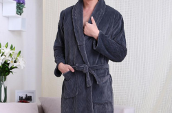 如何选择适合自己的睡衣？在家穿着也需要品味的噢