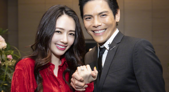 向佐求婚郭碧婷 水到渠成 打脸先前的官方辟谣！