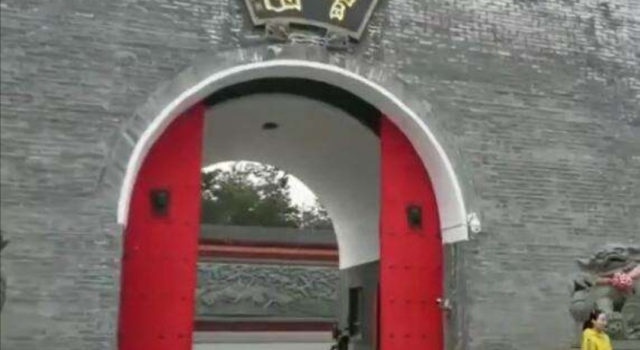 曹园问题初步查明 曹园将全部拆除 这次算是玩完了