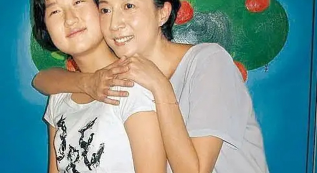 吴绮莉报警寻找小龙女 疑似不满意小龙女老婆！