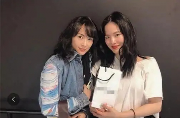 章子怡齐刘海发型惹争议 网友表示脸型僵硬女神范丢失