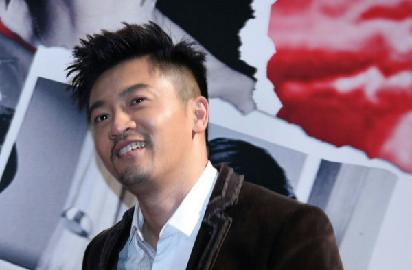 有胡子的男生穿什么好看 来看看苏有朋是如何搭配的