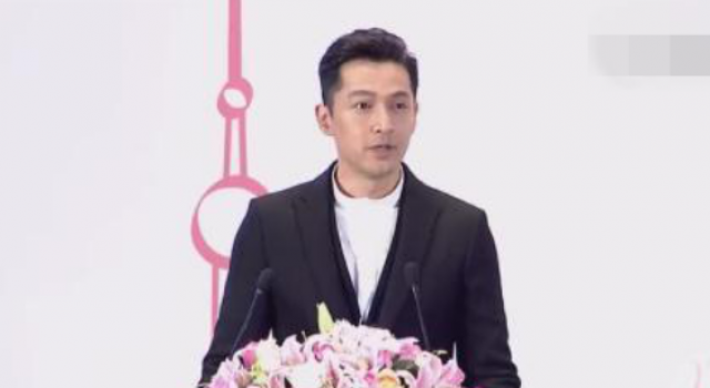胡歌妈妈过世 与癌斗争30年还是未看到儿子成家