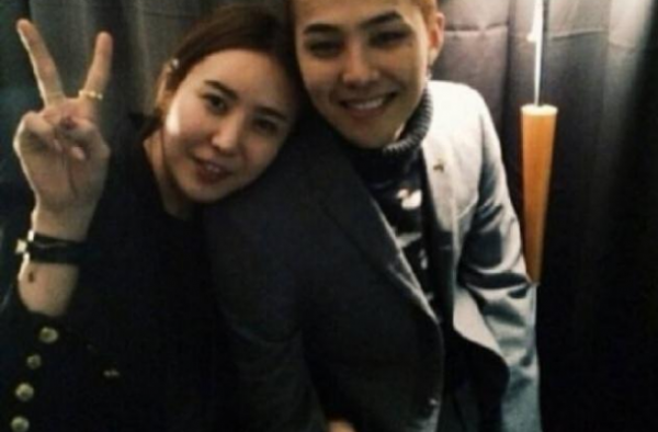 权志龙姐姐恋情 与演员交往中 最快将于年内结婚？