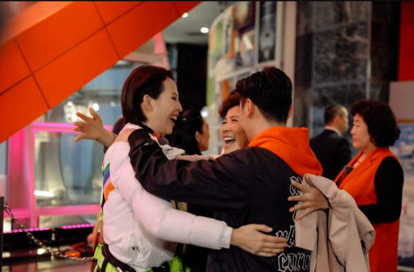 蔡少芬婆婆惹争议 这样的处理方式是亲妈也会吵起来吧！