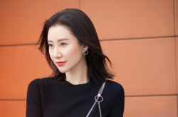 �泩��Ӧ���ձ��²����ݣ���٩�Լ���̫�������������