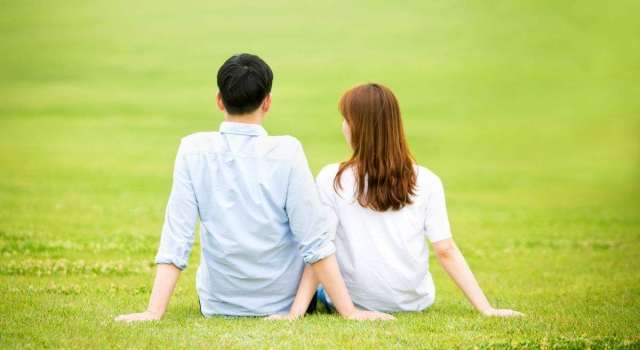 如何泡妞才能让对方做你女朋友 网上聊天如何撩妹
