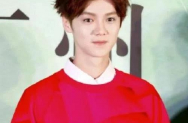 错位图能有多搞笑？鹿晗还好，王源也行，看到范丞丞杨迪没忍住