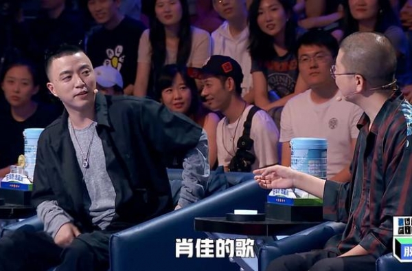 《脱口秀大会》Norah讲的有多差？李诞没评，孟川直言要道歉