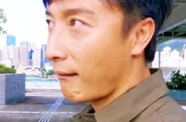 40岁方力申罕露面，却被吐槽油腻显老态，网友：没有前女友好看