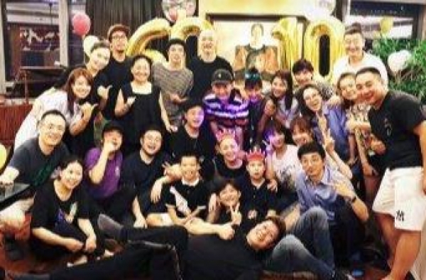 梁天：出席老友宋丹丹60生日宴，曾因不满英达与梁欢断绝关系