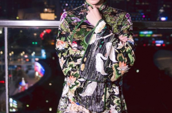 不愧是最美前妻！张柏芝高雅露面，这次王菲比不过她了