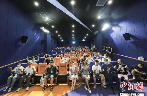 青年导演的创作初体验：难觅资金 渴望观众