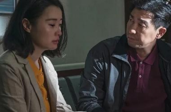 4集过后，《在劫难逃》逐渐“真香”，鹿晗带感，评论却两极化