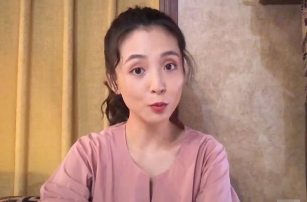 武大校花大变样！27岁吴倩眼眶凹陷太显老，疑似生娃后难掩疲态