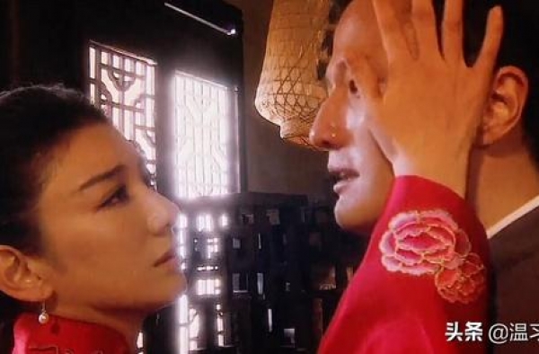 黄奕参加《演员请就位》，还要被同是小燕子的赵薇点评，唏嘘