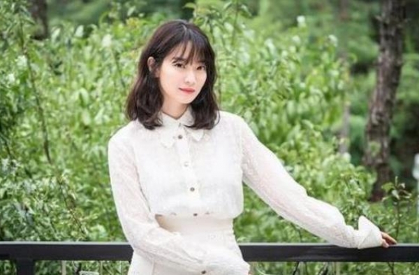 申敏儿首次提男友金宇彬，相恋5年仍甜蜜，网友：不结婚很难收场