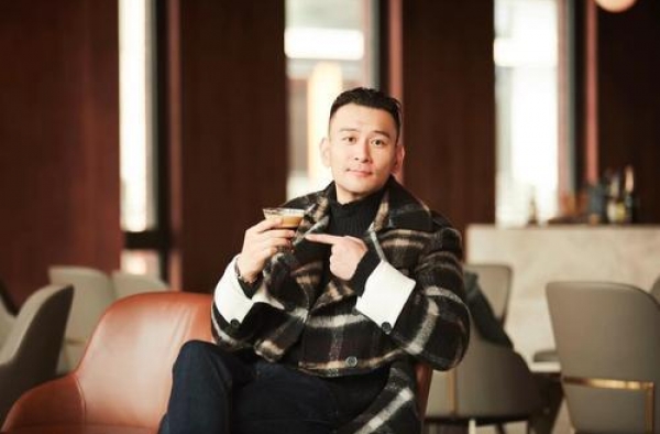 “硬汉专业户”徐僧：与前妻白庆琳离婚6年，至今快乐单身