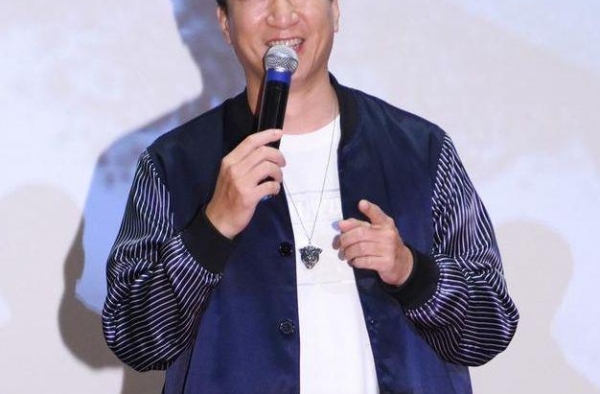 孙红雷自曝与某女星拍吻戏，呕吐3天成阴影，至今再不敢接吻戏