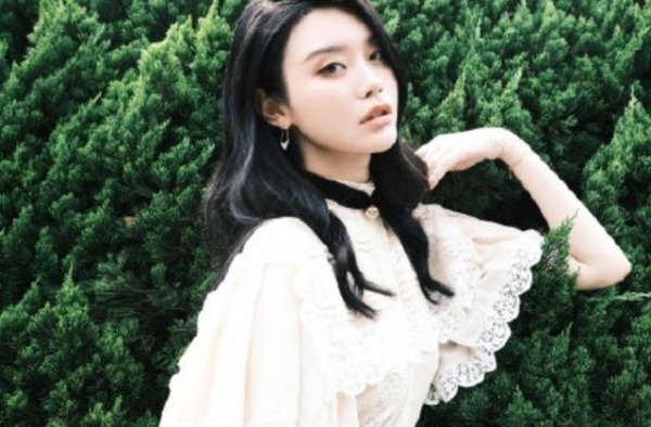赚钱比豪门重要？奚梦瑶懒理婆婆“生娃令”，与何猷君吃路边摊