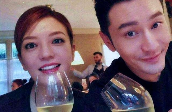 黄晓明情史丰富，脚踏两只船，有渣男特性：秦岚、李菲儿、杨颖