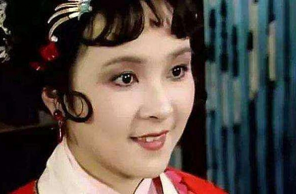 87《红楼梦》，王羊致歉演宝琴状态差，导演：要的就是这个样子