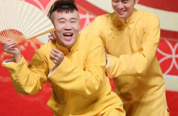 活久见：怪不得张云雷杨九郎一起去上海，原来是助力直播