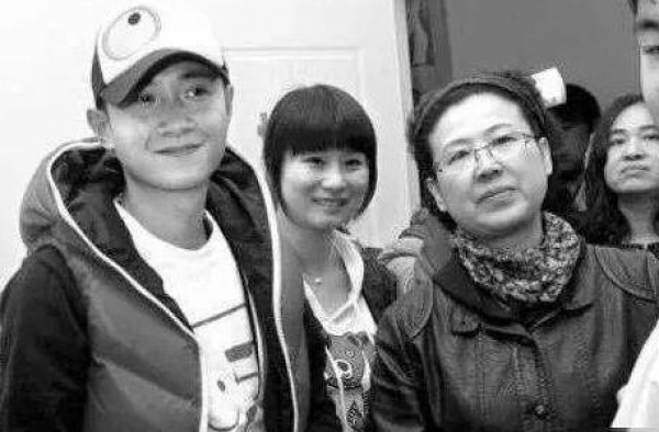 文章母亲揭穿马伊琍面目，好老婆形象崩塌？马伊琍：白伺候这么久