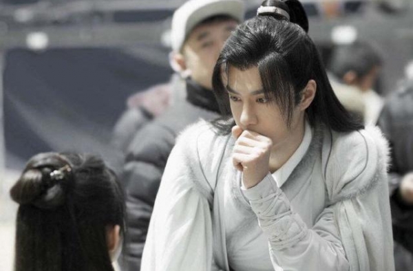 赵丽颖王一博新剧《有翡》遭退片，或因报价太高，上星困难改网播