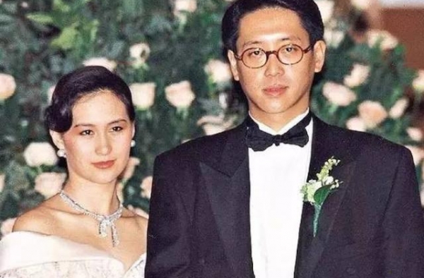 郭晶晶霍启刚，豪门婚姻也能成就“香港童话”