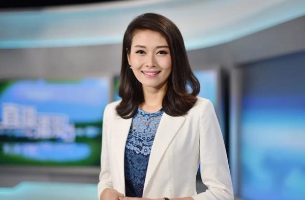 王浏芳：不断跨界挑战的主持人，是她！｜特区40年