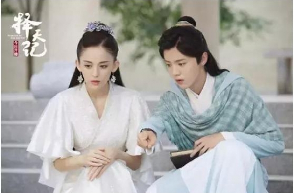 因“奶奶”圈粉无数，演46年配角爆红，今76岁无儿无女成遗憾
