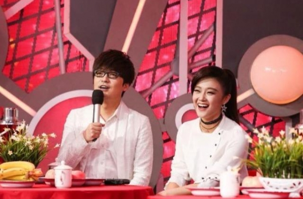 玖月奇迹组合曝单飞新闻！女方王小玮新单曲发行，无老公王小海