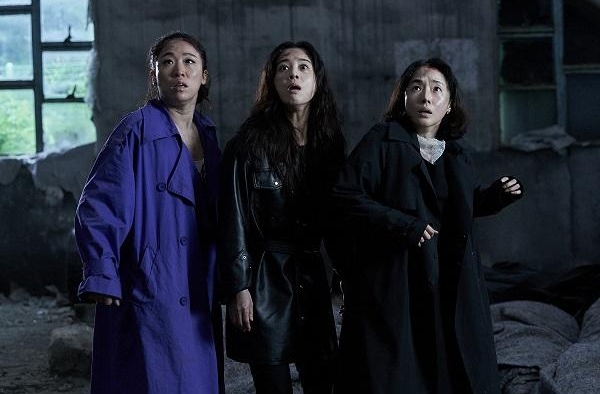 韩国科幻喜剧新品种《老公不是人》全面降临，上演夫妻杀界
