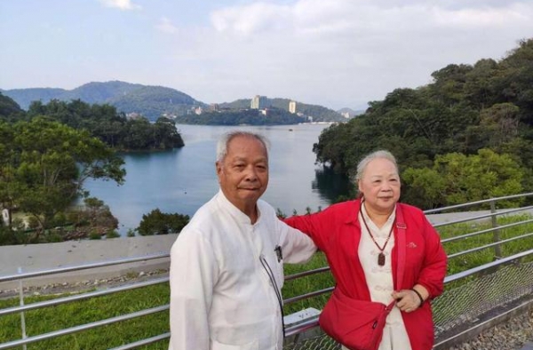 帅帅虎陈志朋中年落寞：跌落神坛翻身失败，直播带货销量不堪入目