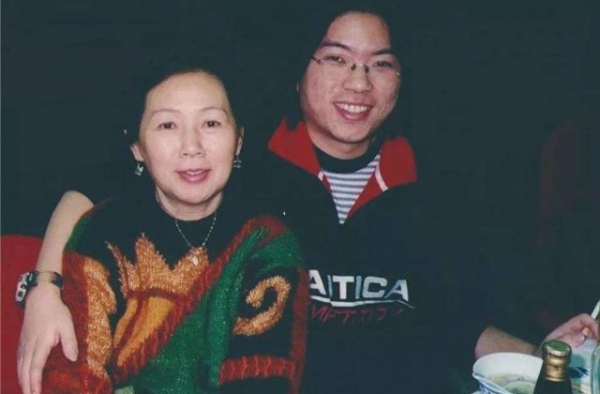 高晓松：母亲在德国出生，经历半个世纪，她才与德国养母重逢